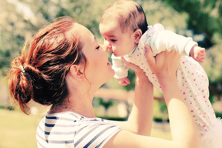 Mother-And-Baby-In-The-Outdoors