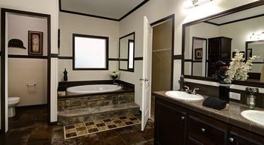 pretty_bathroom.jpg pretty_bathroom.jpg