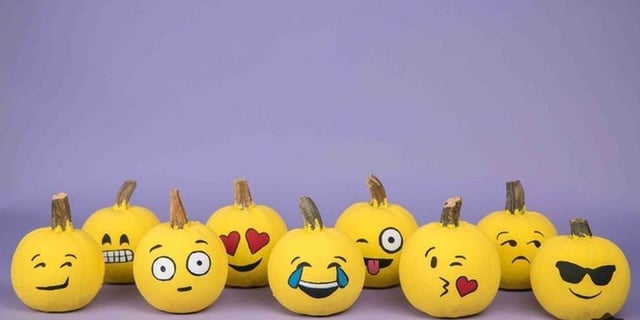emoji_pumpkins.jpg