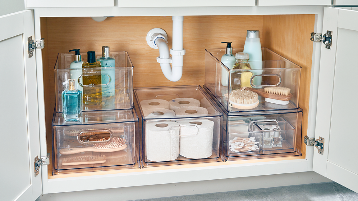 10 SmallSpace Storage Hacks to Make the Most of Your Tiny Bathroom