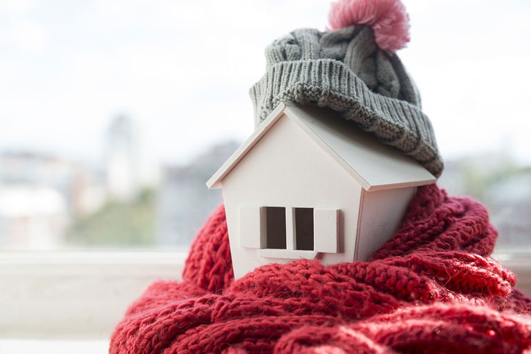 model-house-with-winter-clothes