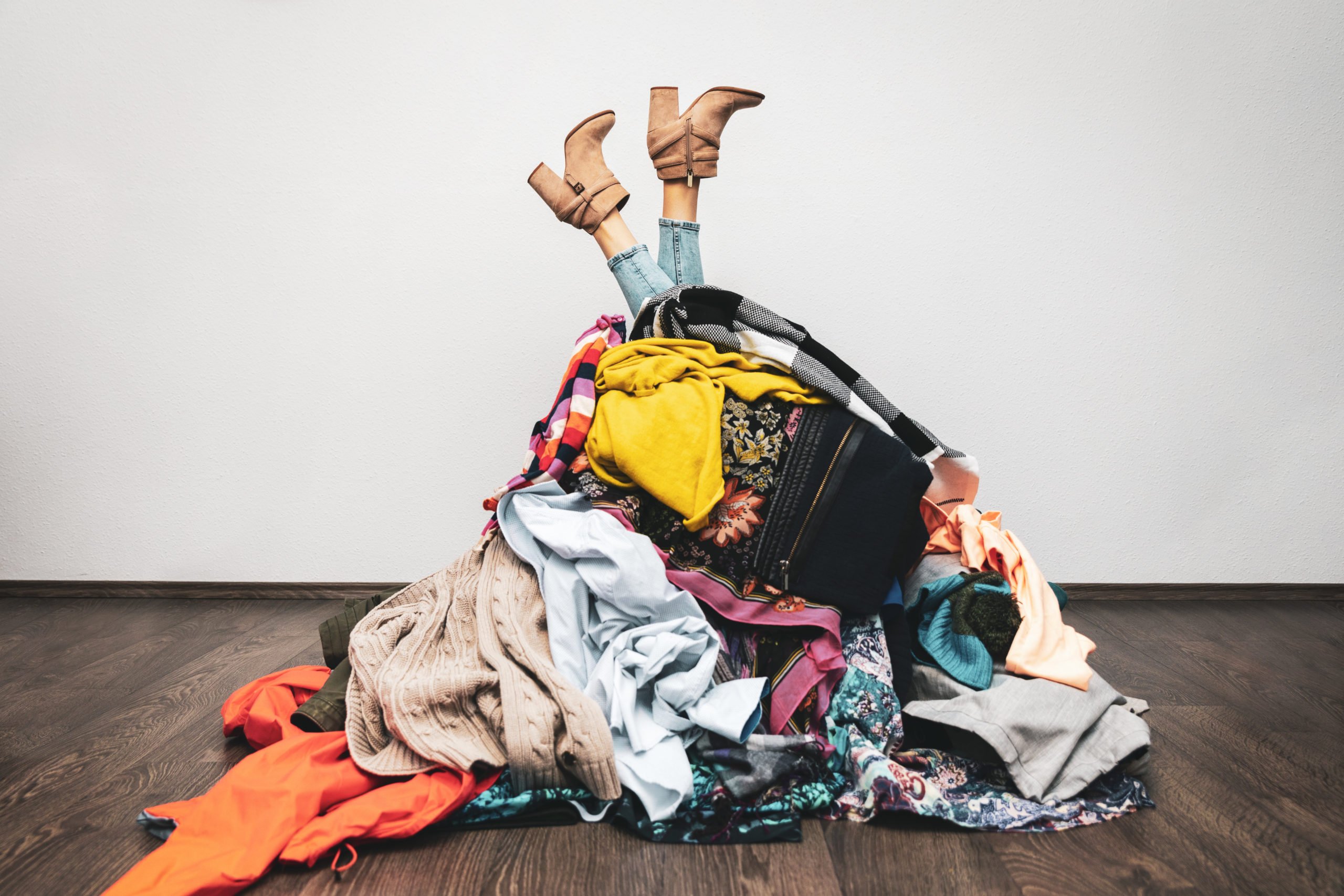 5-ways-your-clutter-is-costing-you